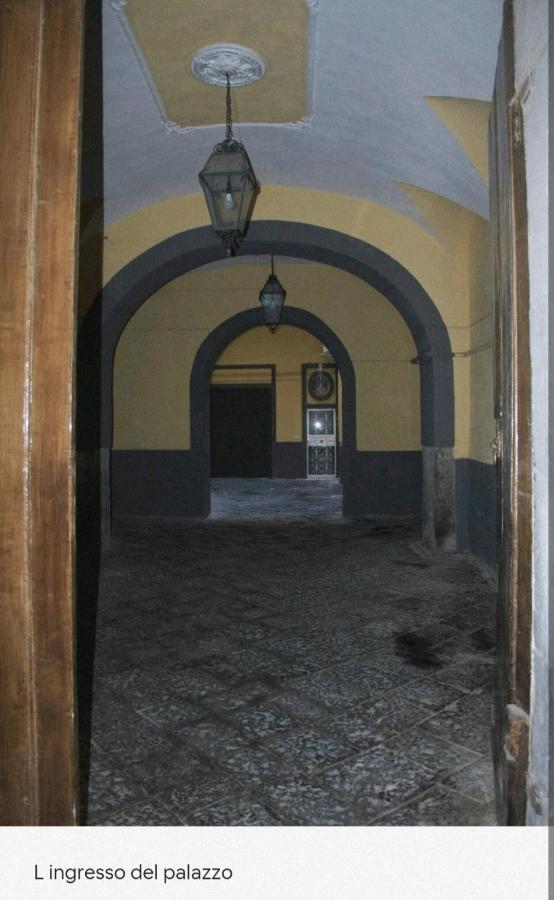 Piccola Maison Nel Centro Di Napoli Nápoles Exterior foto